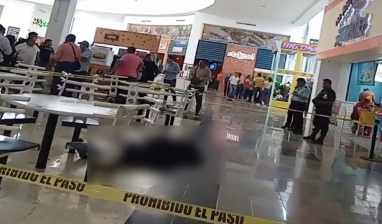 Hombre se infarta y muere en plaza comercial de Tierra Colorada