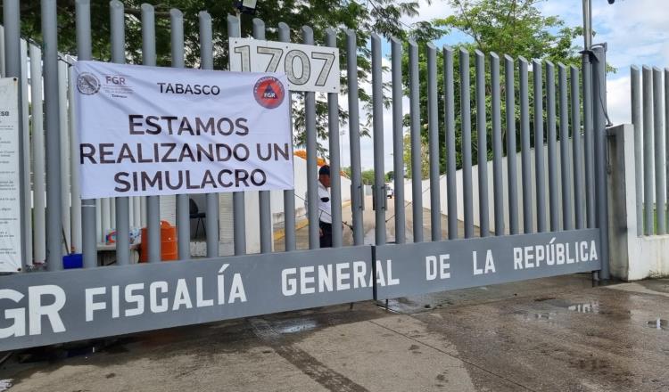 Realiza FGR de Tabasco simulacro de ataque a oficinas