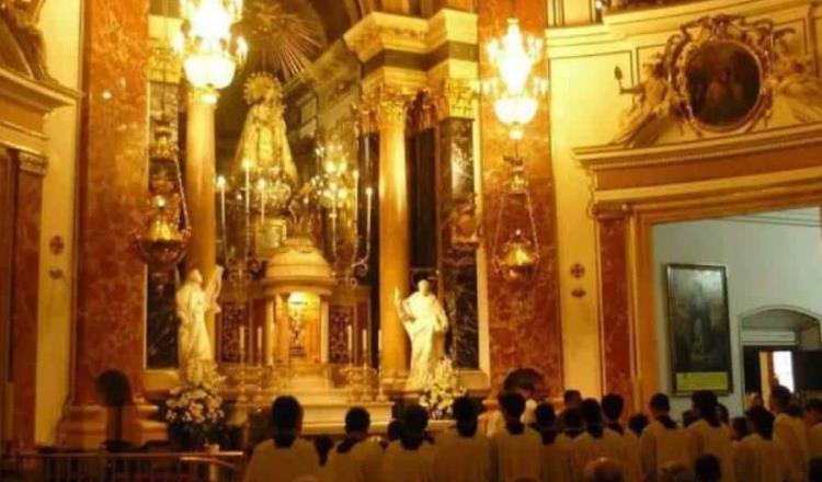 Arquidiócesis llama a sacerdotes a salir a las calles para atender necesidad de la población