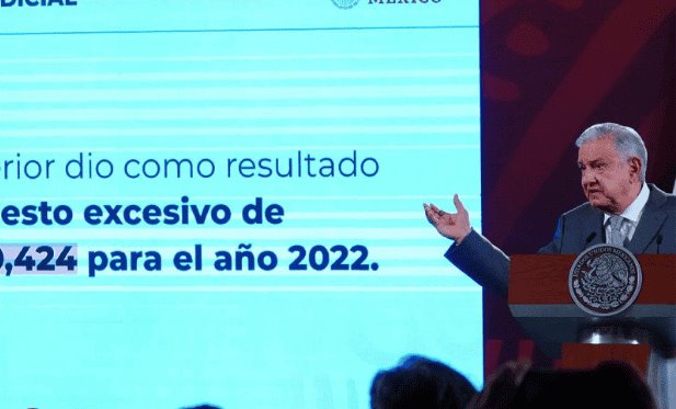 AMLO critica respuesta ´leguleya´ de la Corte sobre salarios de ministros