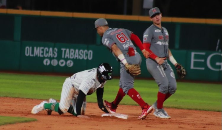 Olmecas pierde serie al caer 3-2 ante Diablos en entradas extras