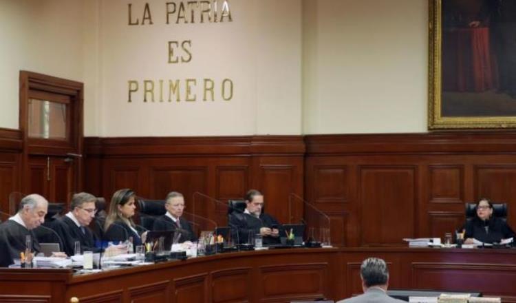 Diputados de Morena presentan solicitud de juicio político contra ministros de la SCJN