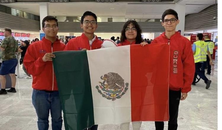 Roban uniformes del equipo mexicano de Olimpiada de Matemáticas