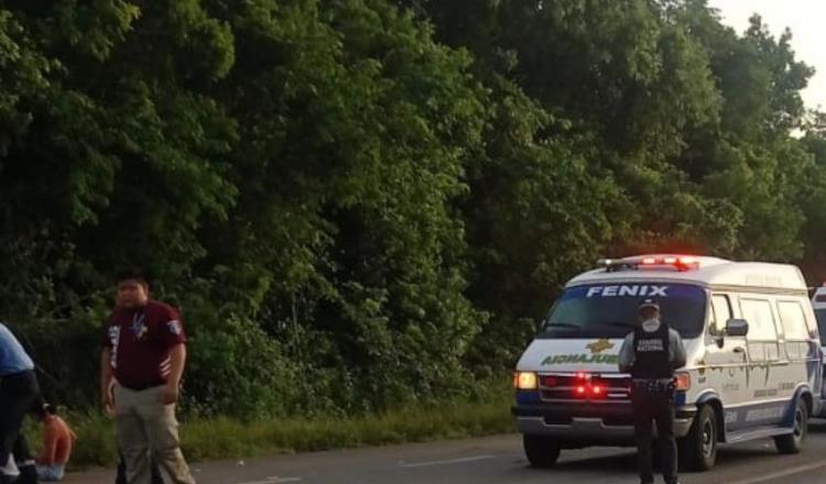 Muere niño tras accidente de autobús de pasajeros en Bacalar; hay 20 heridos