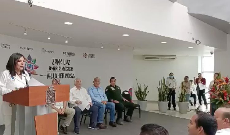 Anuncia Centro la ruta de los poetas en el nuevo Barrio Mágico Zona Luz