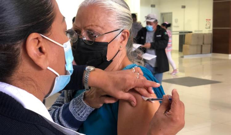 Autoriza Cofepris nueva vacuna contra la influenza para adultos mayores