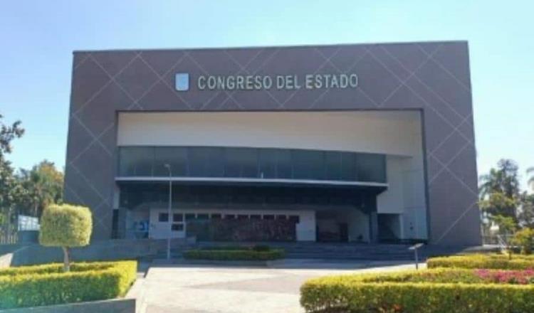 Congreso de Morelos acusa "golpe al Estado de Derecho", tras detención del Fiscal Uriel Carmona