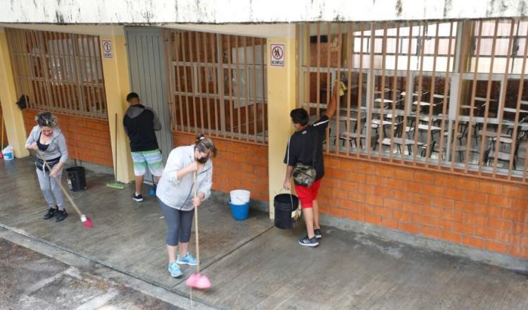 Se han hecho llamados de atención a intendentes por escuelas sucias: Egla Cornelio