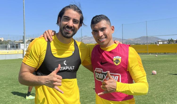 Pizarro y Orbelín Pineda eliminados de ronda previas de Champions League