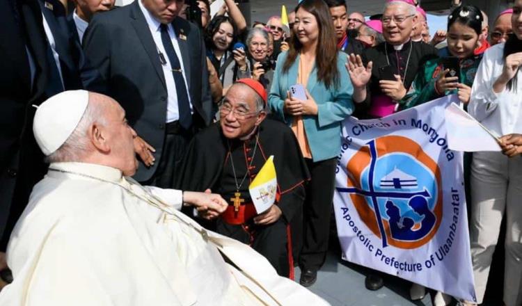 Llega Papa Francisco a Mongolia para iniciar su viaje apostólico 43