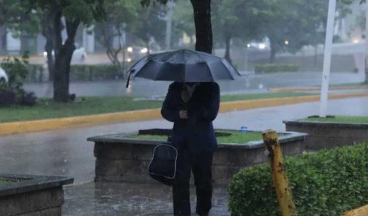 Lluvias muy fuertes de hasta 75 mm podrían registrarse en Tabasco ante Onda Tropical 26
