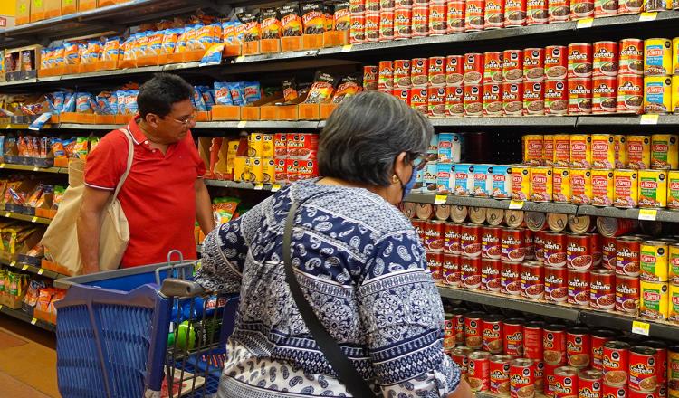 Pese a desafíos económicos, confianza del consumidor en México sigue creciendo: Inegi