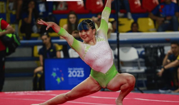 Alexa Moreno gana oro en Copa Mundial de Gimnasia en París