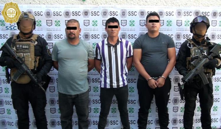 Aseguran a tres sujetos con 37 paquetes de cocaína en CDMX