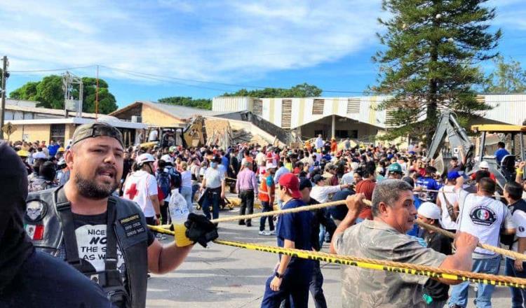 En plena misa, se derrumba techo de iglesia en Ciudad Madero, Tamaulipas