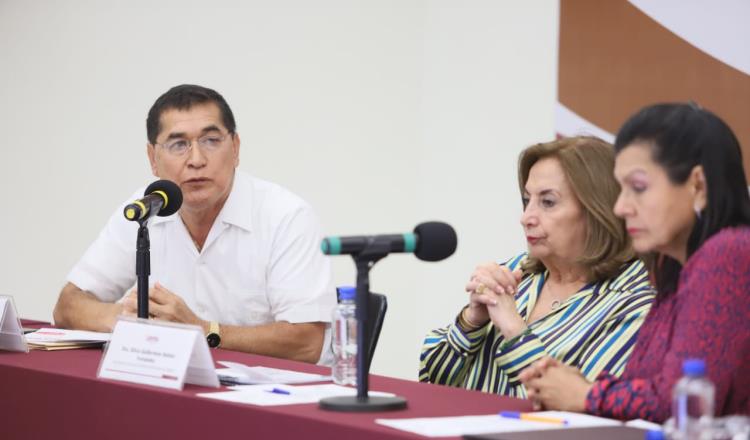 Presentan Plan Emergente contra dengue en Centro