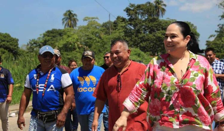 Encabeza Mónica Fernández asamblea informativa en Vicente Guerrero, Centla