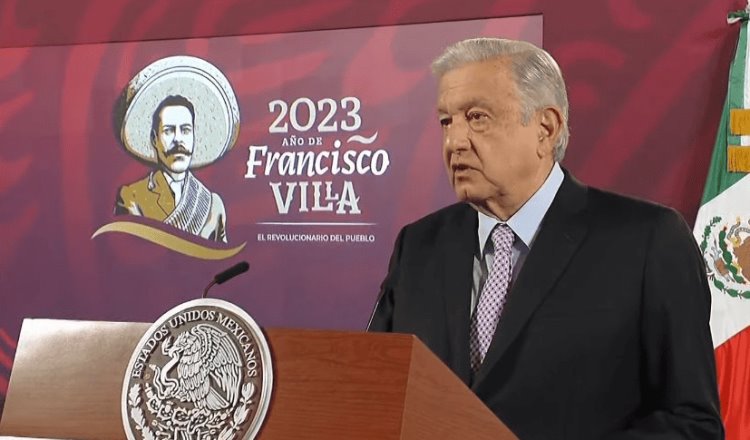 Insiste AMLO con llamado a aspirantes morenistas a no usar espectaculares como propaganda