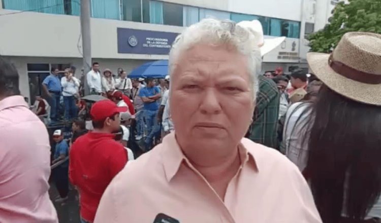 Desiste María Estela de la Fuente a precandidatura en Morena, para apoyar a su hermana