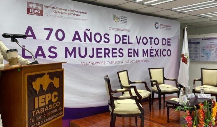 Visualizan en conversatorio del IEPCT retos por superar, a 70 años del voto de las mujeres