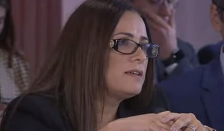 Oficial Mayor de la SCJN confronta a diputados de Morena por eliminación de fideicomisos