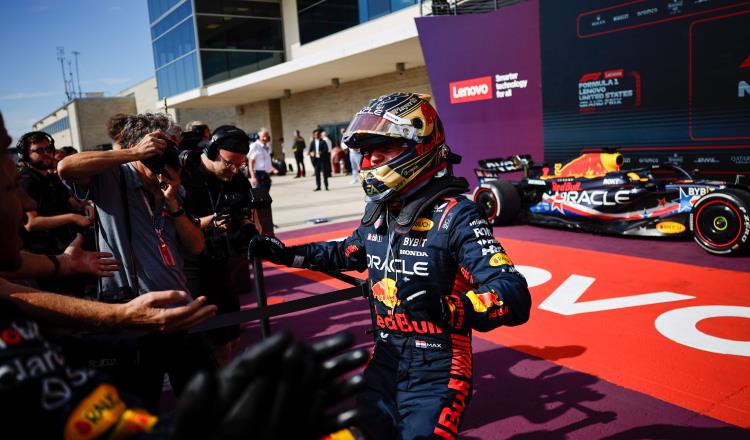 Verstappen gana Gran Premio de Austin