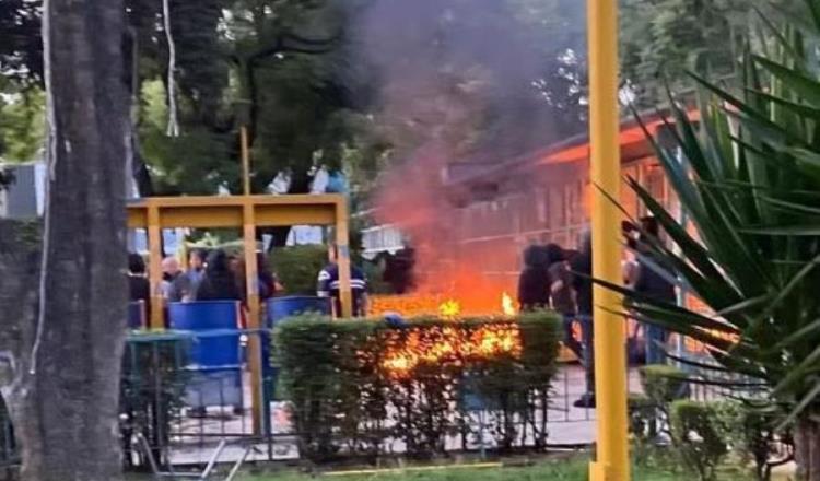 Expulsa UNAM a 9 estudiantes por actos vandálicos en CCH Azcapotzalco