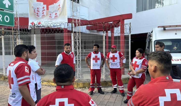 Cruz Roja Tabasco atiende un baleado, 2 atropellados y 4 accidentes durante festejos navideños