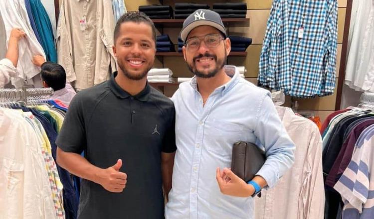 Gio Dos Santos se pasea en Villahermosa