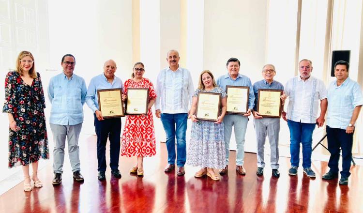 Reconocen al comité organizador de la Feria Tabasco 2023