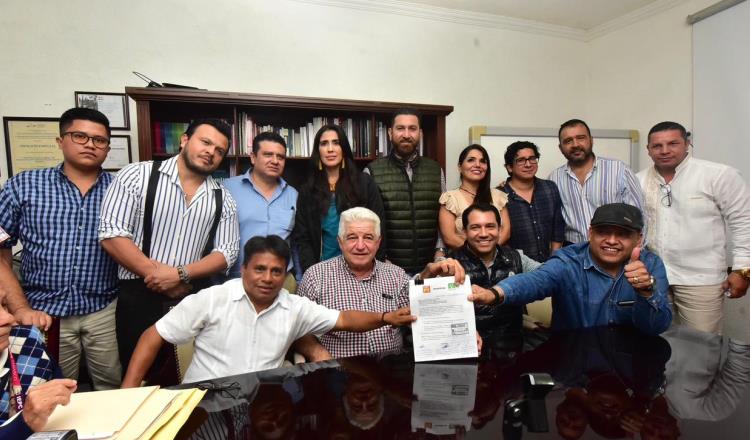Registran Morena-PT-PVEM coalición ´Juntos hacemos historia´ en Tabasco