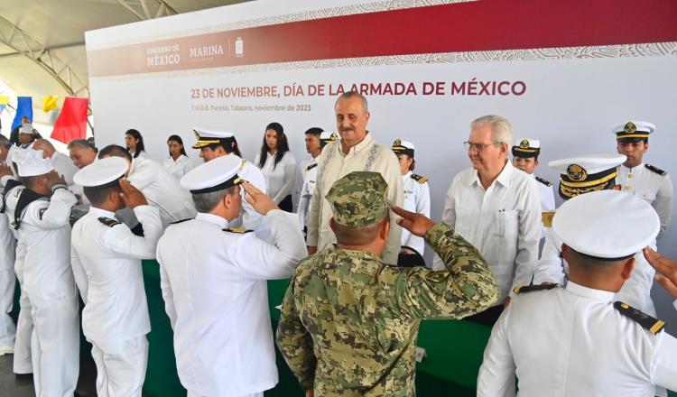 Celebran en Tabasco Día de la Armada de México con reconocimientos y condecoraciones al personal naval