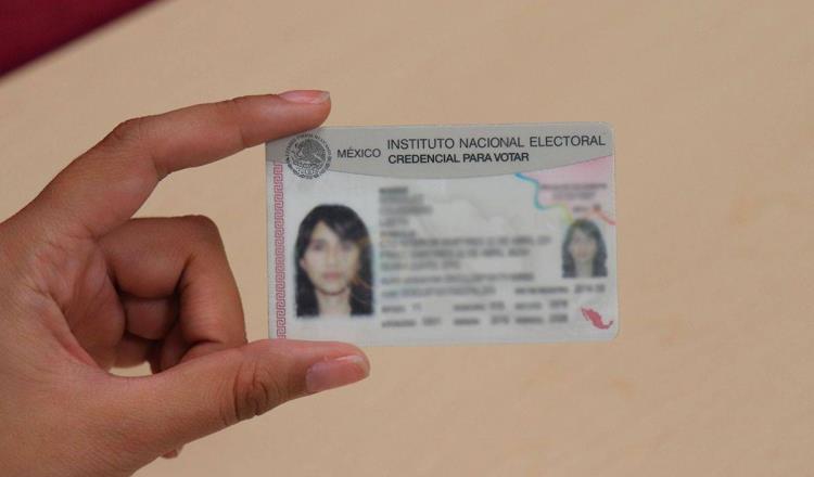 Amplía INE vigencia de credenciales para votar en 2024