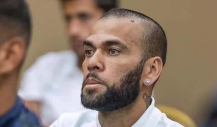 Fiscalía de España pide 9 años de cárcel para Dani Alves por agresión sexual