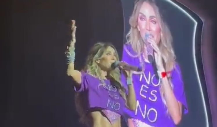 ¡No es No!: Anahí al dirigir mensaje de sororidad a mujeres en concierto de RBD