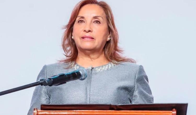 Fiscalía de Perú denuncia a Dina Boluarte por muertes en protestas