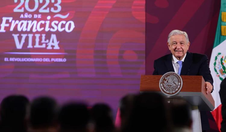 Abrir al debate iniciativa para reducir jornada laboral, propone AMLO 