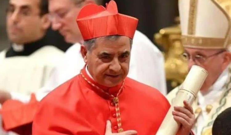 Condenan al cardenal Becciu a 5 años y medio por fraude al Vaticano