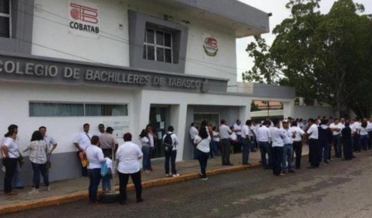 Maestros de Cobatab marcharían este lunes para exigir pago de incremento salarial