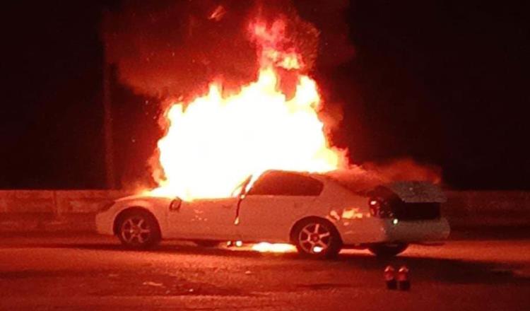 Viven tabasqueños noche de terror por quema de vehículos en diversos puntos del estado