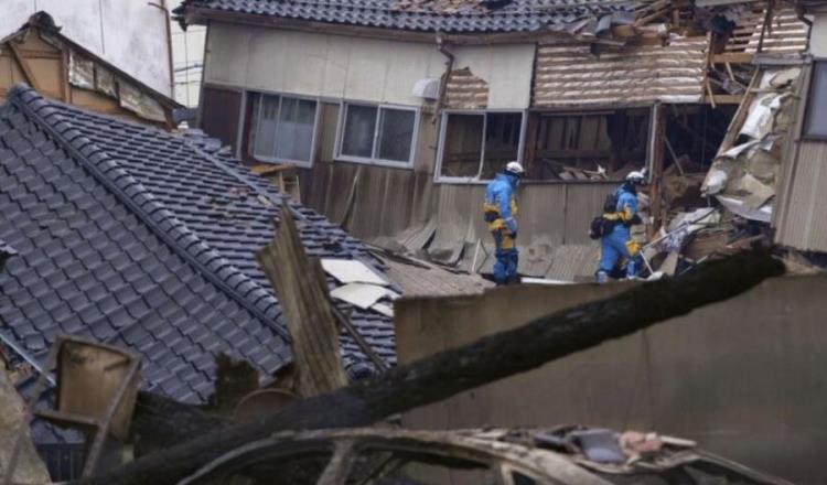 Suman 50 muertos por terremoto en Japón