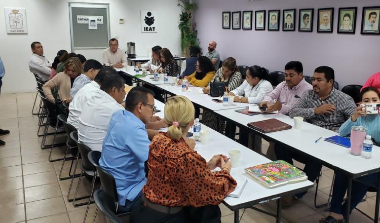 Convoca IEAT a voluntarios para el Programa Educación para Adultos