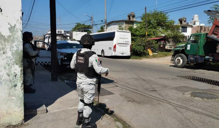 Aseguran vehículos e inmueble en operativo de fuerzas federales en Centro y Nacajuca