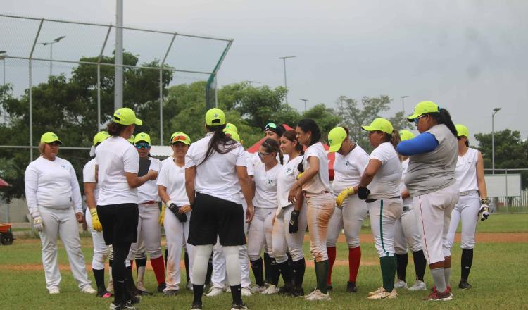 Las Olmecas empatan en primer juego de preparación contra equipo varonil