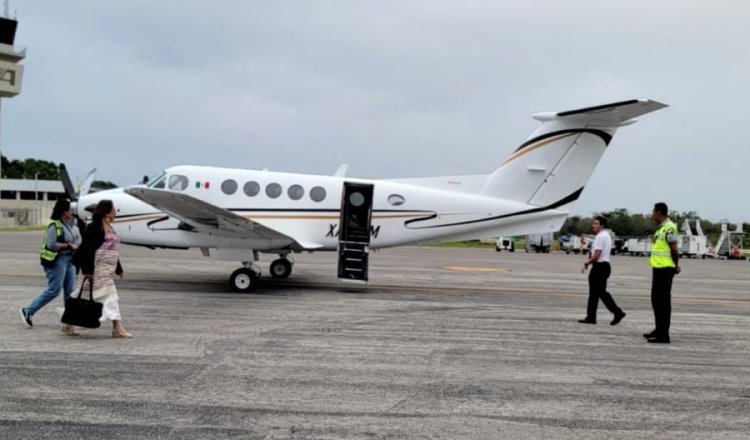 Ventilan que Xóchitl viajó en avioneta particular de Campeche a Villahermosa