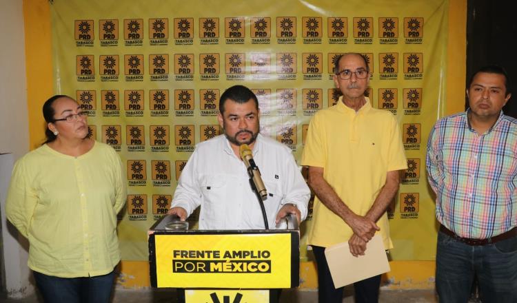 Con Andrade, Granier y Núñez se hicieron hospitales nuevos, con AMLO ninguno: PRD en el Congreso  