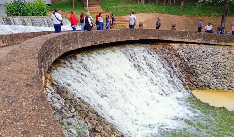 Rescatan cascadas del parque La Pólvora tras 25 años sin funcionar 