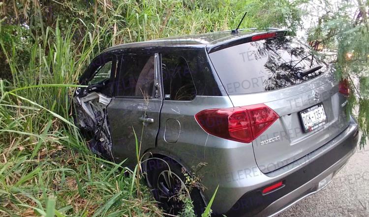 Colisionan vehículos en la Villahermosa-Frontera