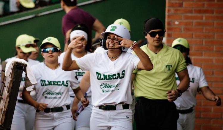 Las Olmecas vencen 14-4 a El Águila Femenil