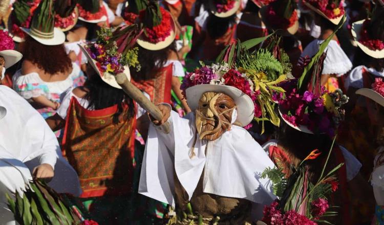 Vive Telereportaje ritual de la Danza del Pochó